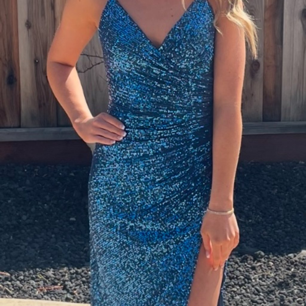 It's Prom Season - Selling A Prom Dress (Fitted Sequin) Worn 1 Time!